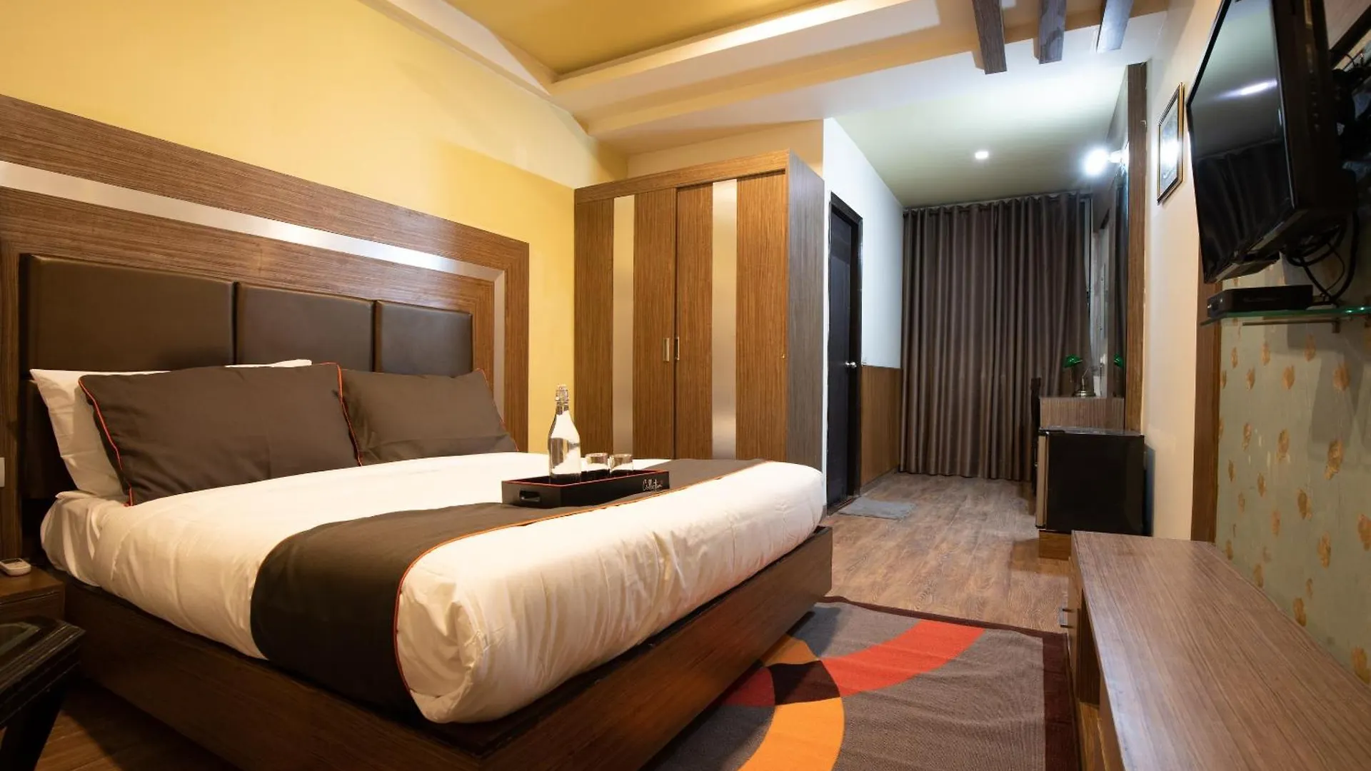 Hotel Collection O 80092 Palace Inn Mysore